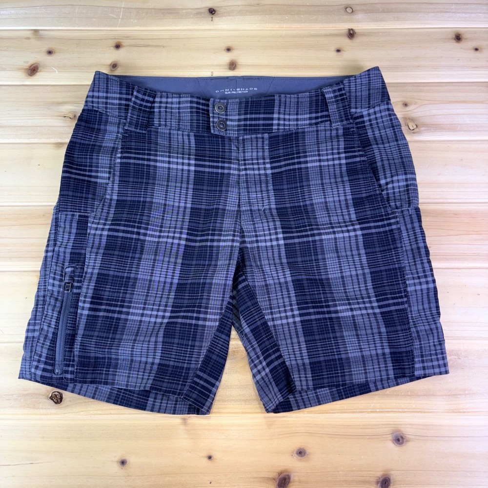 Columbia Shorts Womens 6 Gray Plaid Omni Shade Sun Protection Chino Shorts